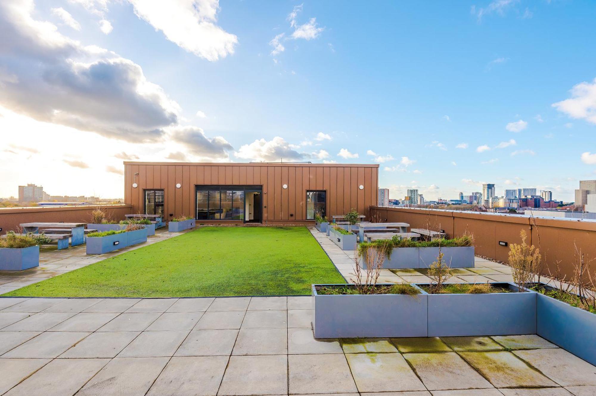 Waterhouse Suite: Modern 2-bed In Centre Apartment *